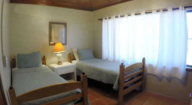 Вилла с 2 комнатами с красивым видом из окна Tradewinds Paradise Villas