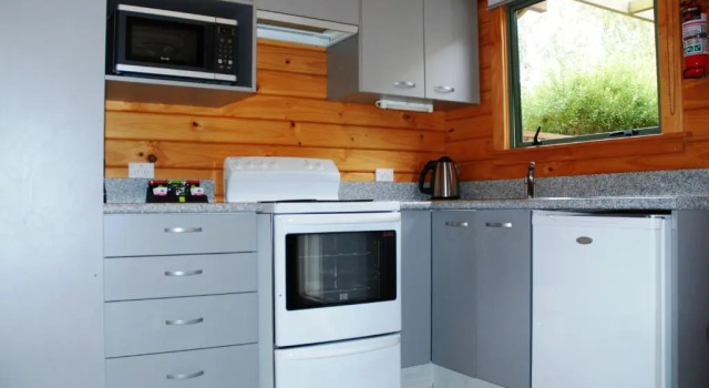 Шале с 2 комнатами The Chalets Motel