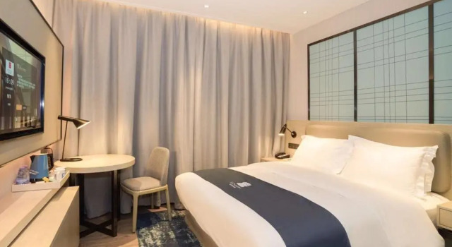 Номер Superior Echarm International Hotel Canton Tower Pazhou Convention and Exhibition Center Lujiang Metro Station Branch