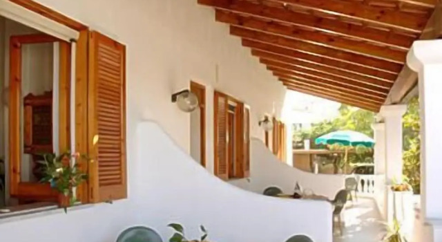 Семейная студия с балконом Residence Villa Tina