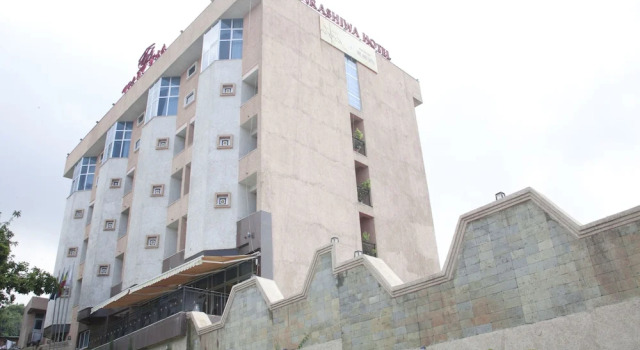 Manrashiwa Hotel, Rezerwuj Hotel Hotele w Yeka ze śniadaniem, Śniadanie