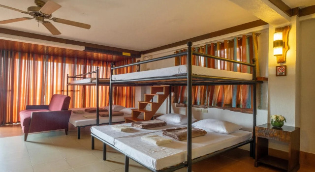 West 35 Eco Mountain Resort