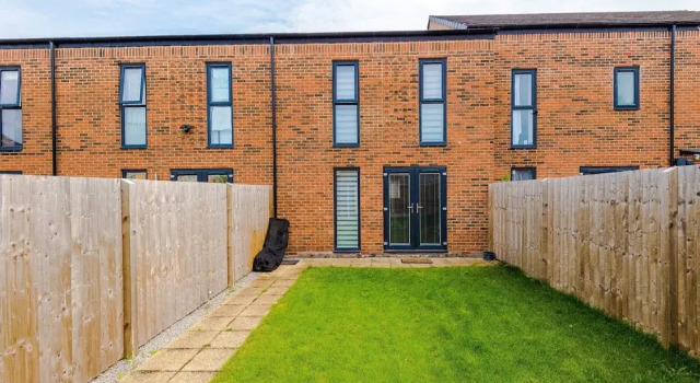 Luxury 2br in Salford, Slps 6, Wifi, Parking & ps5