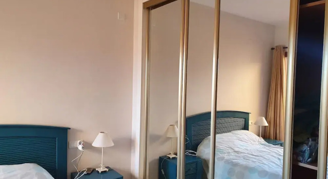 3 Bed Penthouse - Sleeps 8 - Pool - Sea View
