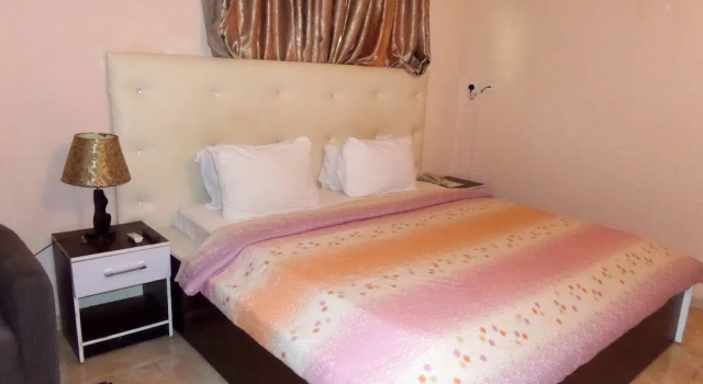 Номер Executive Royalview Hotel And Suites