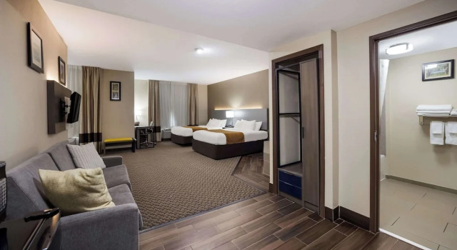 Люкс Whirlpool c 1 комнатой Comfort Inn & Suites Midway - Tallahassee West