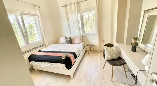 Classique chambre Broummana House