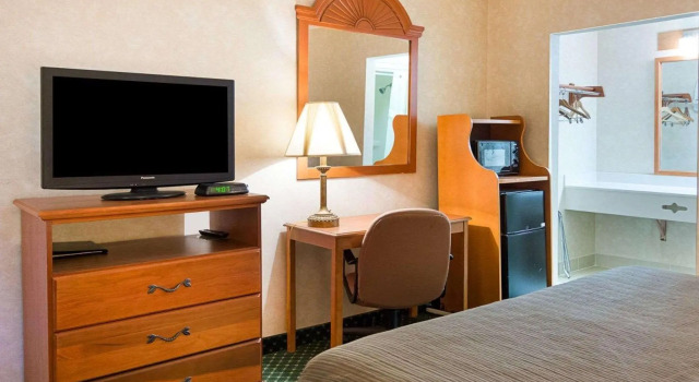 Двухместный номер Standard Quality Inn Petersburg Fort Lee Area