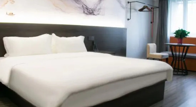 Люкс Innovation Park Youth Dormitory Hotel (Hi-tech Yintai University Xianyanyuan Station)