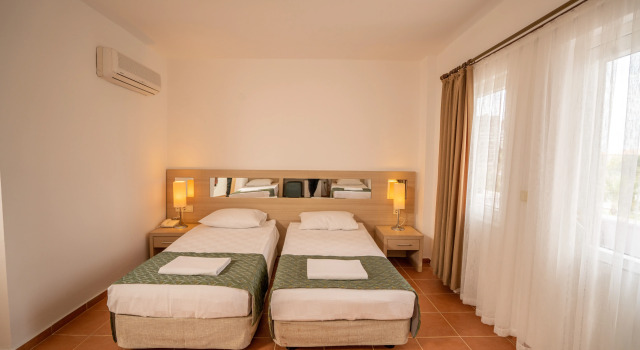 Malibu Resort Hotel, Boek Resort Kiris Kemer