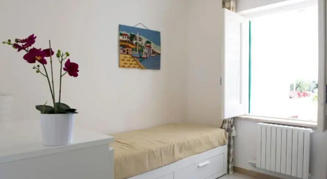 case per vacanze torre incina, Забронировать Отель Отели Полиньяно-а-Маре с парковкой, рядом с Пещера монахинь, Парковка