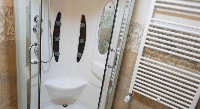 Luksusowy dwuosobowy pokój Villa Lotus