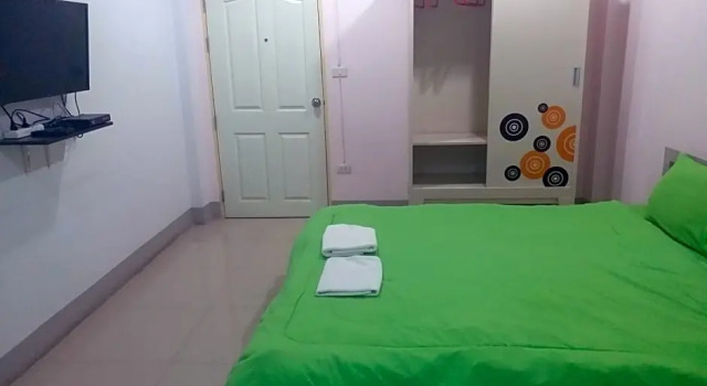 Chawalee Place, Varaa Hotelli Hotellit North-Eastern Thailand pysäköinnillä, Pysäköinti