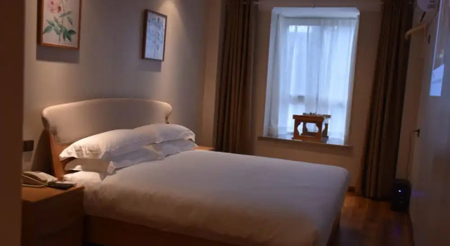 Manchen Hotel