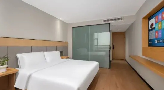 Mengsu Hotel International (Linping Sports Center)