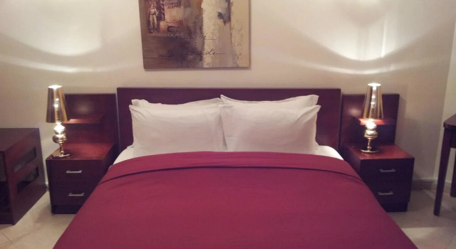 Hotel Verda Politan, Reserva ahora Hotel Hoteles en Brazzaville con aparcamiento, Aparcamiento
