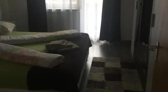 Augsburger Apartment, Забронировать Апартаменты/квартира Апартаменты Аугсбург, рядом с Стадион Розенау, Апартаменты/квартира