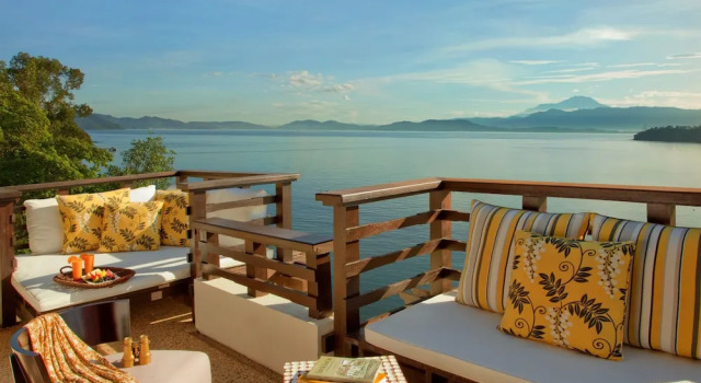 Вилла с балконом Gaya Island Resort, Kota Kinabalu - a Small Luxury Hotels of the World