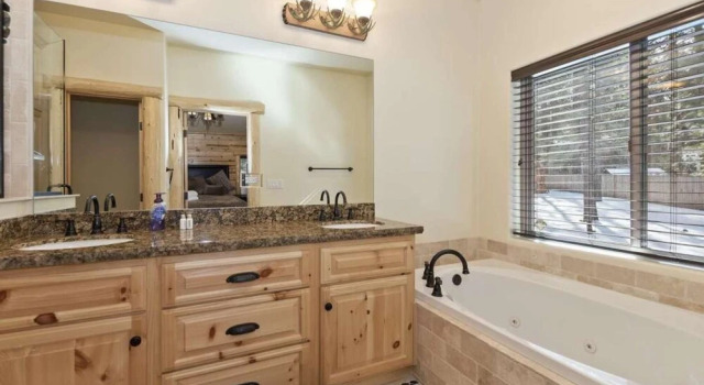 Коттедж с 3 комнатами Paradise Pines by AvantStay Beautiful Big Bear Home Only 1 Mile To Snow Summit