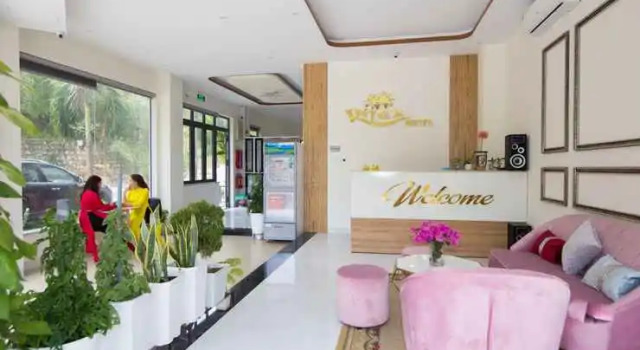 Relax hotel, Забронировать Отель Отели Куинён с парковкой, Парковка