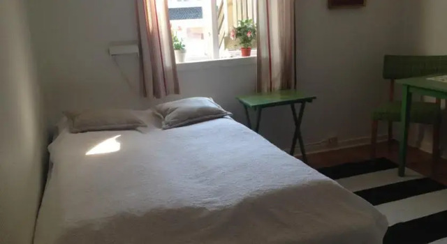 Skärholmens Kvarn Rum och Lägenheter, Book Guesthouse  