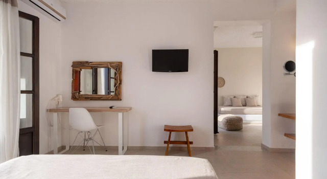Aella Residence