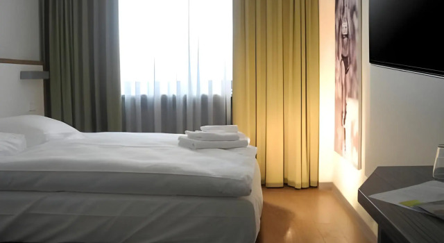 Hotel Sportforum, Забронировать Отель Росток Мекленбург-Померания