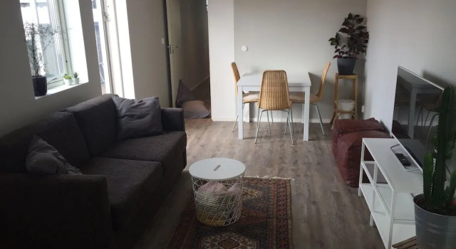 AD Inn B&B, Prenota Bed & breakfast Nacka Stoccolma