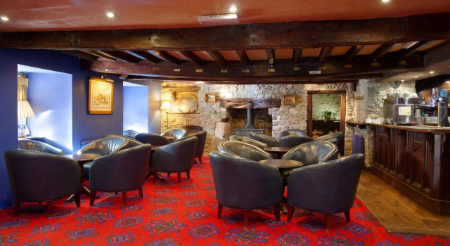 The Kings Head Inn, Забронировать Гостевой дом Лландовери Brecon Beacons, рядом с Гольф-клуб Лландовери