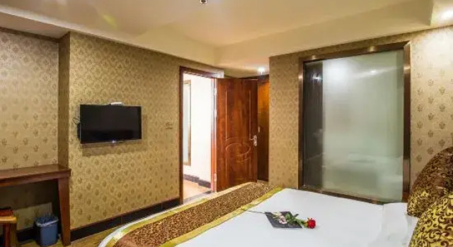 Люкс Deluxe Wenzhou Economic Development Business Hotel