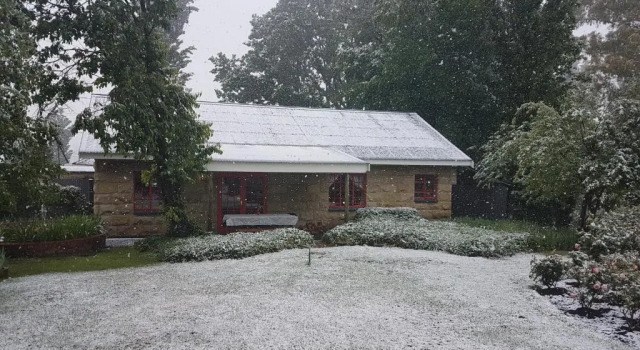 Коттедж Periwinkle, Grove ,Acorn & Sage Cottages