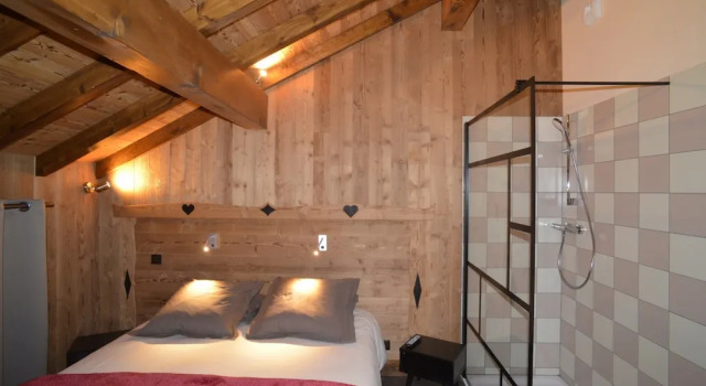 Les Chalets Thoya, Забронировать Шале Виллы Овернь-Рона-Альпы, Вилла