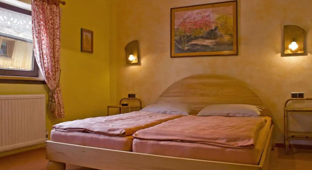 Ferienappartement Margit Schratz - Partner, Prenota Hotel Hotel a Tirolo con parcheggio, Parcheggio
