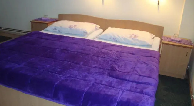 B&B Marica Bakarić, Rezerwuj Bed and Breakfast Otocac 