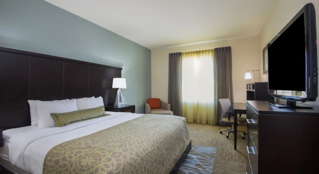 Четырёхместный люкс Staybridge Suites Amarillo Western Crossing by IHG