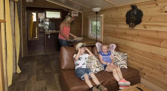 Номер Comfort с 2 комнатами Adventurers Village Milton Keynes