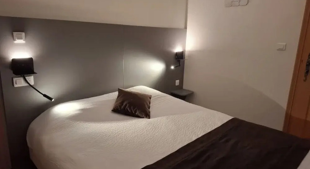 Номер Comfort Logis Hotel Restaurant Auberge Les Rives de lArzon