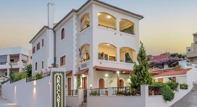 Вилла Villa Araucaria private pool Jacuzzi Seaview
