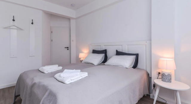 66 Apartment - Stylish Two Bedroom in Lozenets District, Varaa Huoneisto Lozenets 
