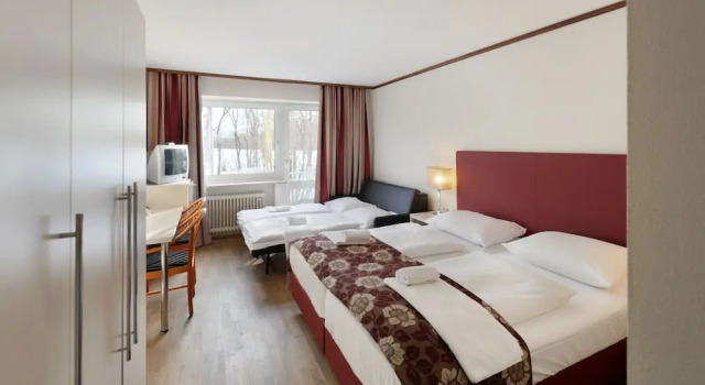 Семейный номер Standard Ambassador Parkhotel