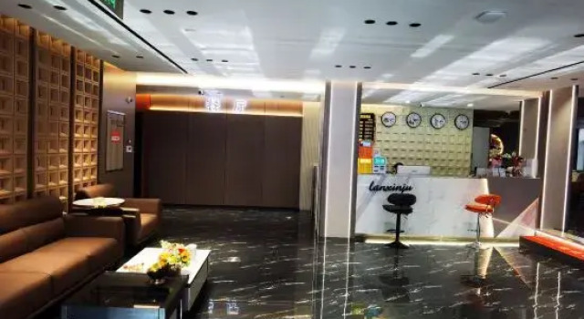 Nenjiang Lanxinju Hotel, Buchen Sie Hotel Nenjiang Zhen China