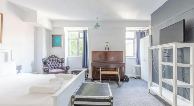 Trendy 1 Bedroom Apartment in Kings Cross, Varaa Huoneisto Asunnot kohteessa Merseyside, Huoneisto