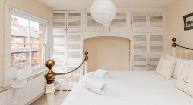 Park End House - Parking Pet Friendly - From 180 Per Night