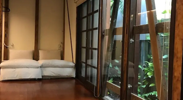 Коттедж с балконом HK77villa