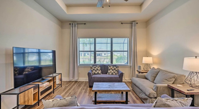 Luxury Ave Maria Rental with Private Pool and Spa, Buchen Sie Ferienhaus Immokalee Southwest Florida
