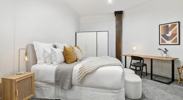 Modern space in iconic heritage building, Rezerwuj Apartament Auckland 