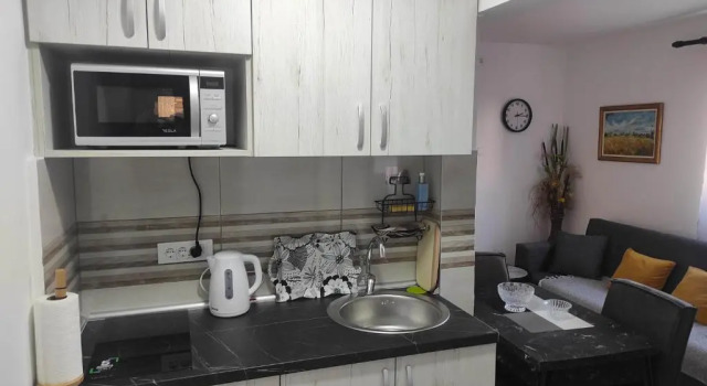 Студия Andrea apartment