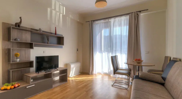 Sea View Apartments MonteBook, Book Apartment Hotels in Budva County with Parking, Parking