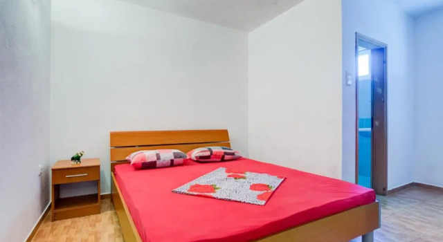 Apartments Radost, Book Apartment Busat Bar