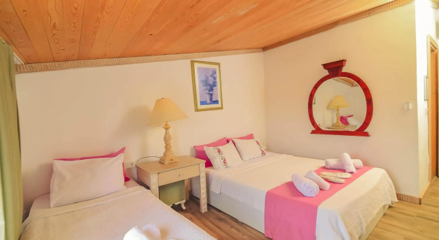 Alacati Asmalı Konak Otel